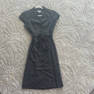 Sandra Darren Elegant Black Midi Dress